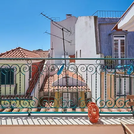 Cozy In Historic Center With Terrace Appartement Lissabon