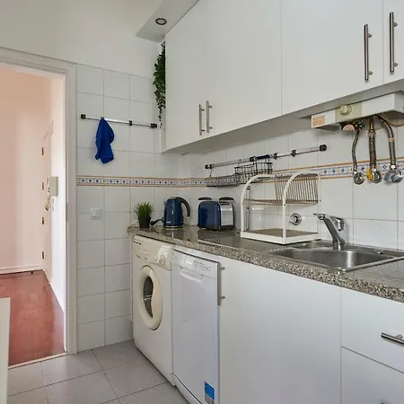 Apartament Cozy In Historic Center With Terrace Lizbona